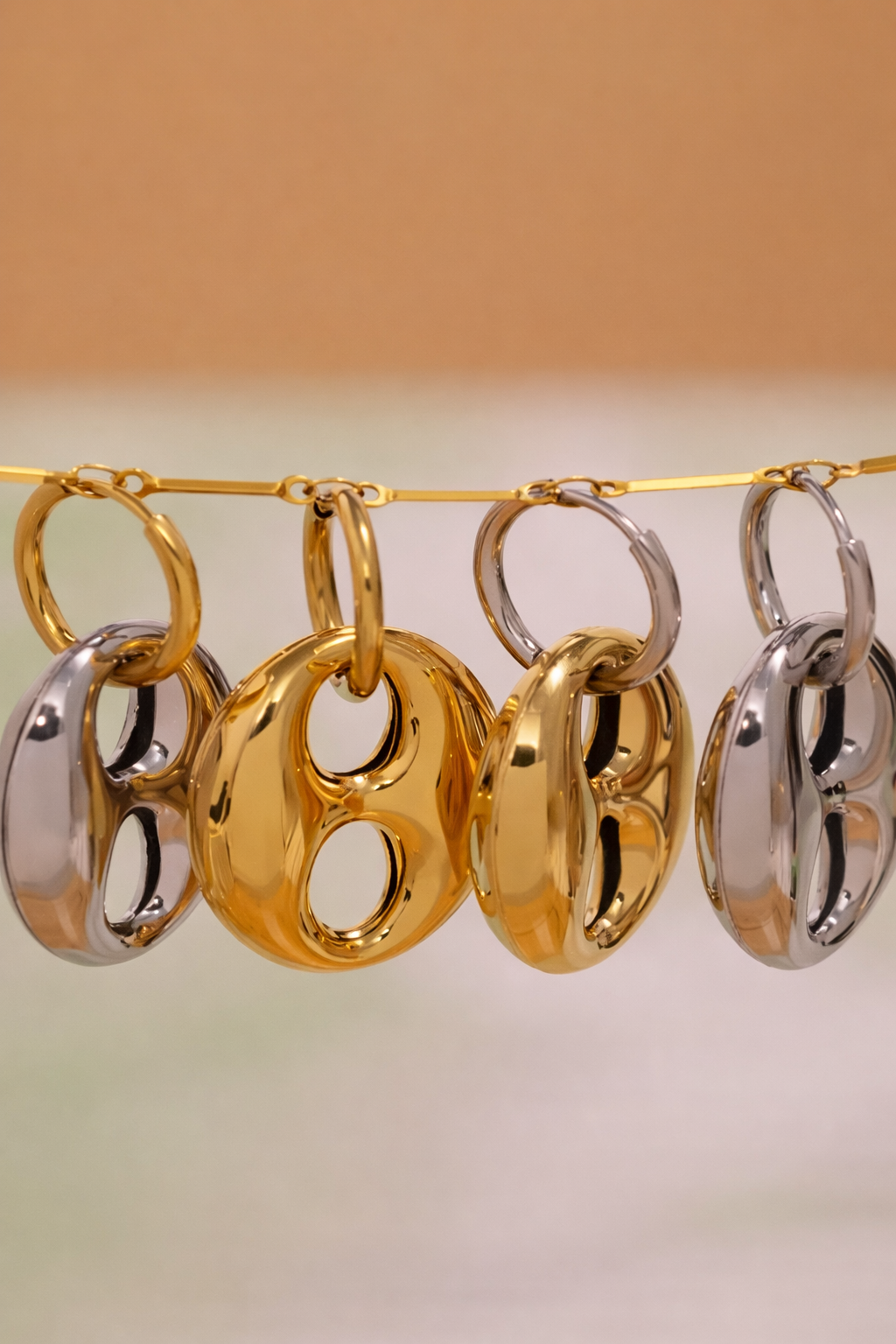 Aurea | Oval Drop Earrings